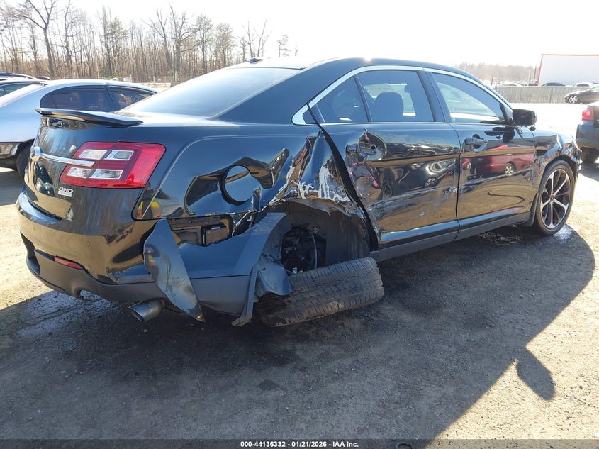 Vin: 1fahp2kt6fg174811, lot: 44632261, ford taurus sho 20154