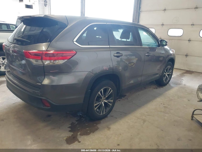 2019 Toyota Highlander Le