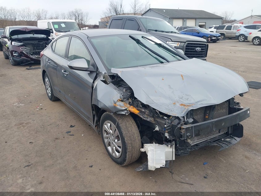 2019 Hyundai Elantra Se