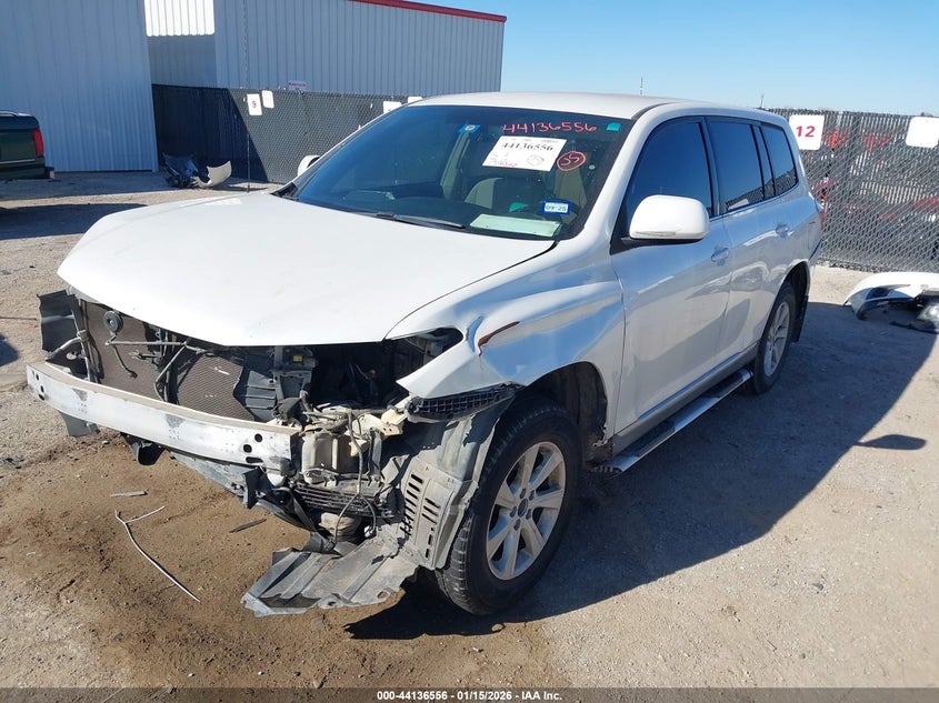 Vin: 5tdzk3eh3cs061748, lot: 44632486, toyota highlander base v6 20122