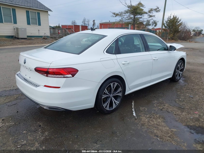 2022 Volkswagen Passat 2.0T Se