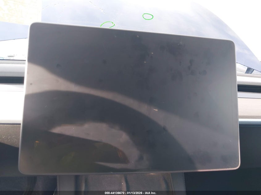 2021 Tesla Model Y Long Range Dual Motor All-Wheel Drive VIN: 5YJYGAEE0MF136712 Lot: 44136670