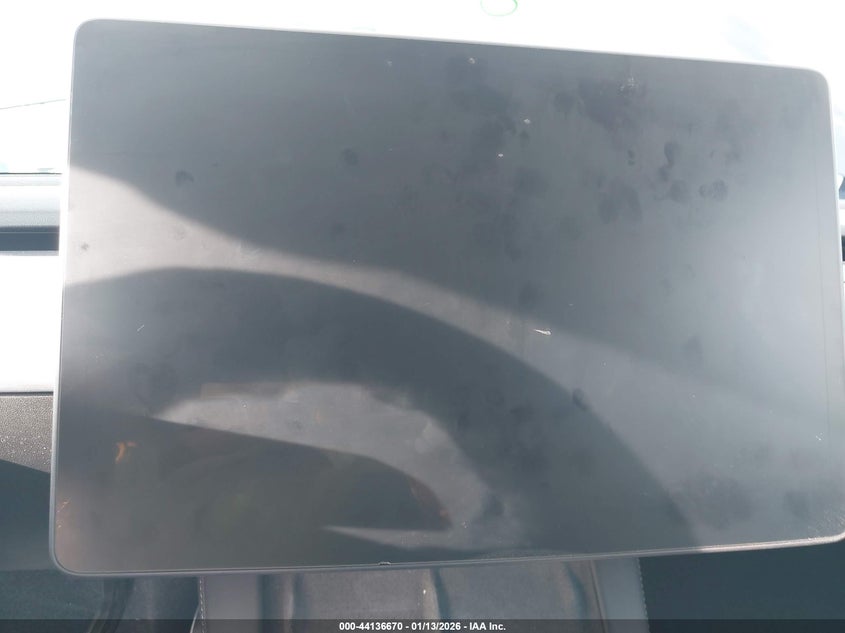 2021 Tesla Model Y Long Range Dual Motor All-Wheel Drive VIN: 5YJYGAEE0MF136712 Lot: 44136670