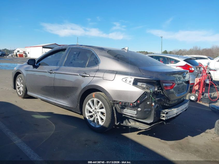 2023 Toyota Camry Le