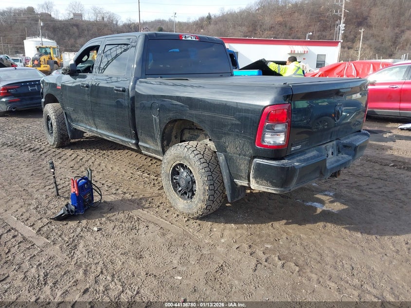 2020 Ram 2500 Big Horn 4X4 6'4 Box