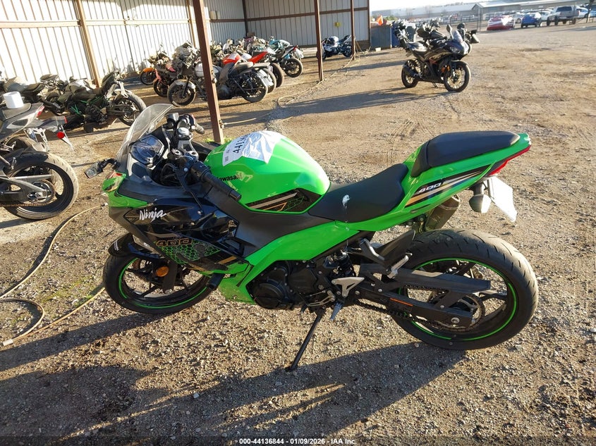 VIN JKAEXKG16LDA67420 2020 KAWASAKI EX400