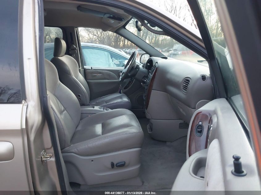 2003 Chrysler Town & Country Limited