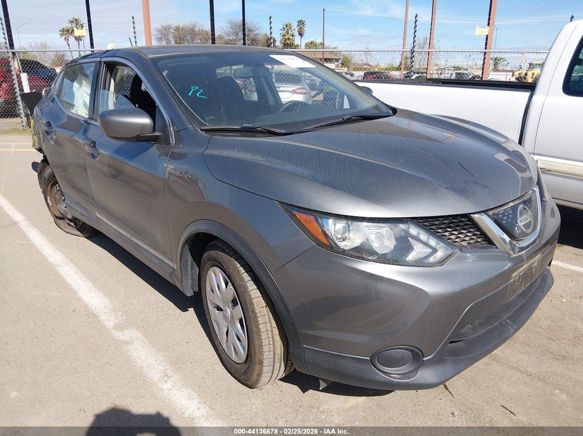 2018 Nissan Rogue Sport S