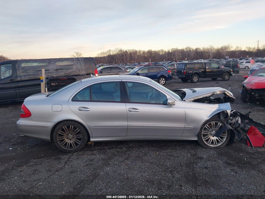 2007 Mercedes-Benz E 350 VIN: WDBUF56XX7B052041 Lot: 44136905