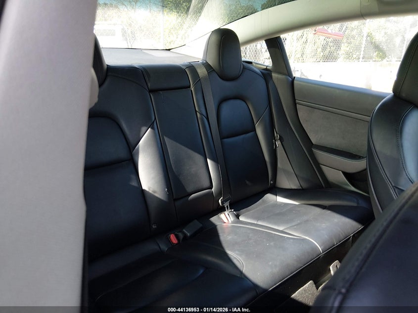 2022 Tesla Model 3 Rear-Wheel Drive VIN: 5YJ3E1EA7NF144756 Lot: 44136953