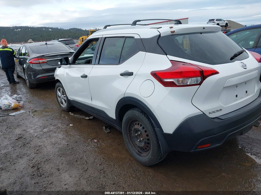 2018 Nissan Kicks S