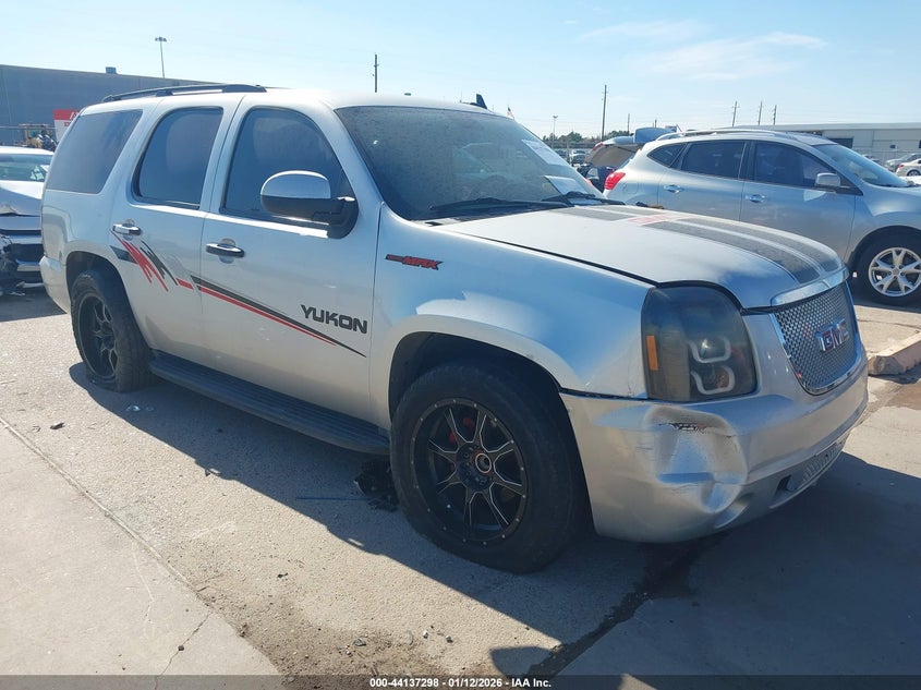 2011 GMC Yukon Sle