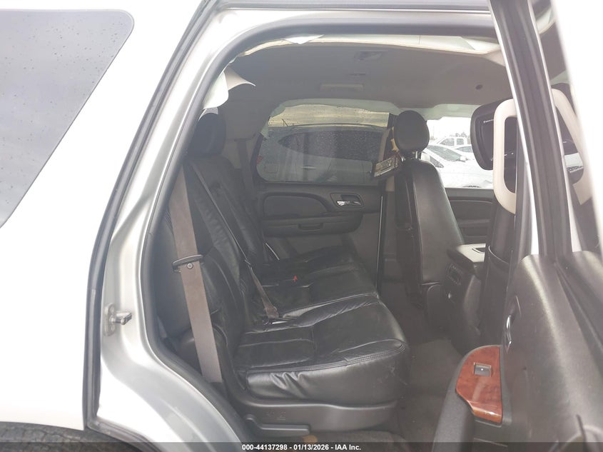 2011 GMC Yukon Sle VIN: 1GKS1AE06BR280448 Lot: 44137298