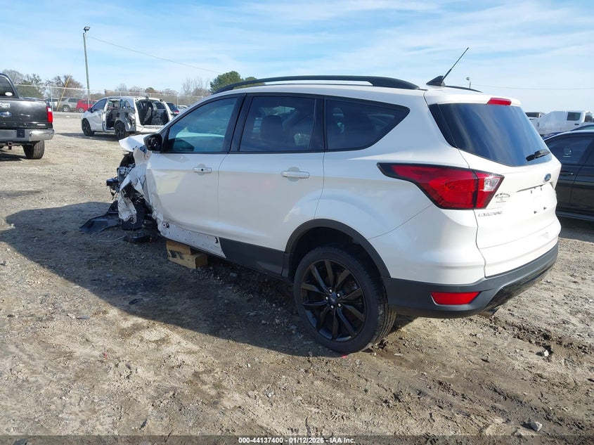 2019 Ford Escape Se