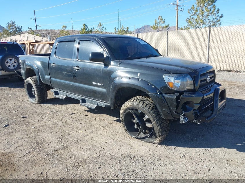 2006 Toyota Tacoma Base V6