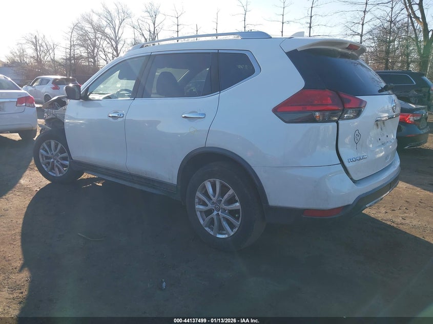2017 Nissan Rogue Sv