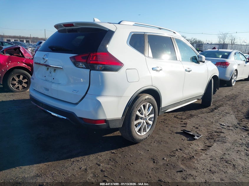 2017 Nissan Rogue Sv