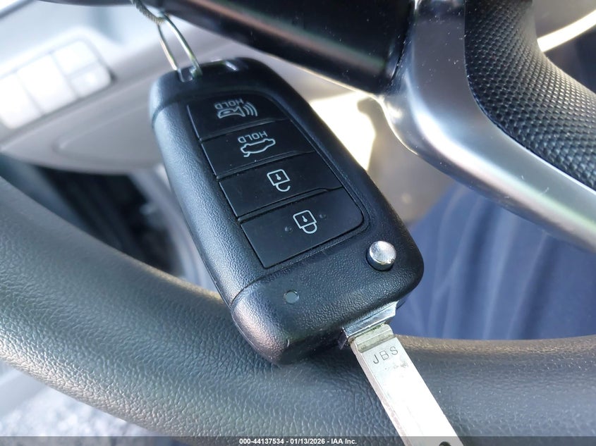 VIN KMHLL4DGXRU729319 2024 HYUNDAI ELANTRA SE