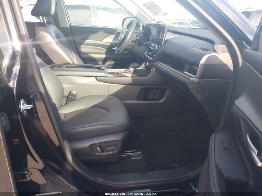 2025 Toyota Highlander - 5TDAAAA58SS022880