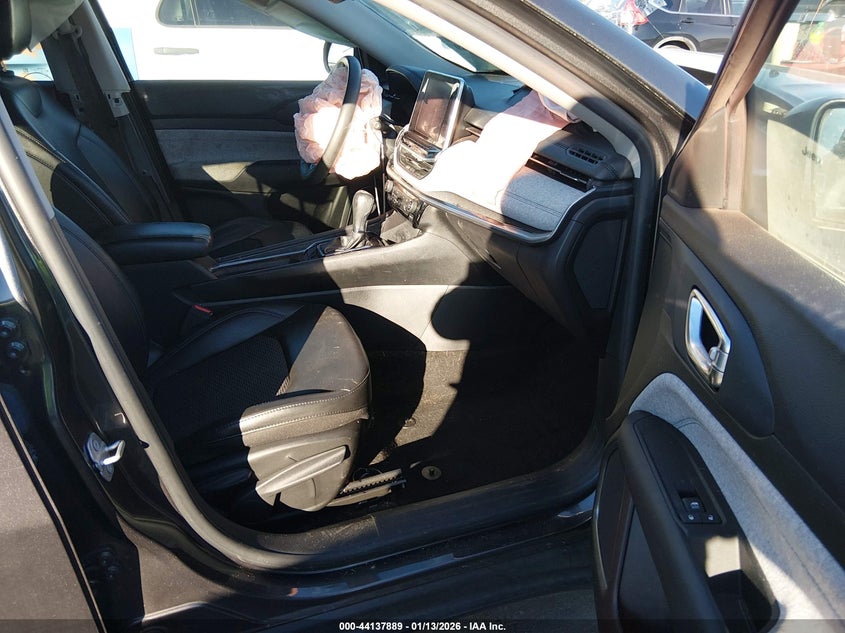 2022 Jeep Compass Latitude Fwd