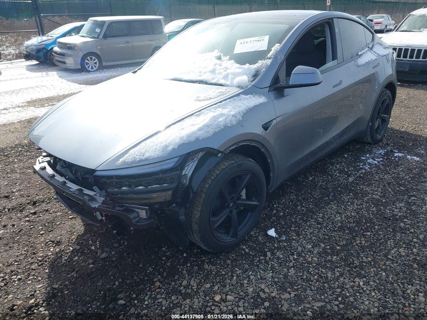 2026 Tesla Model Y Long Range Launch Series/Premium All-Wheel Drive 7SAYGDEE0TA479326 photo 1