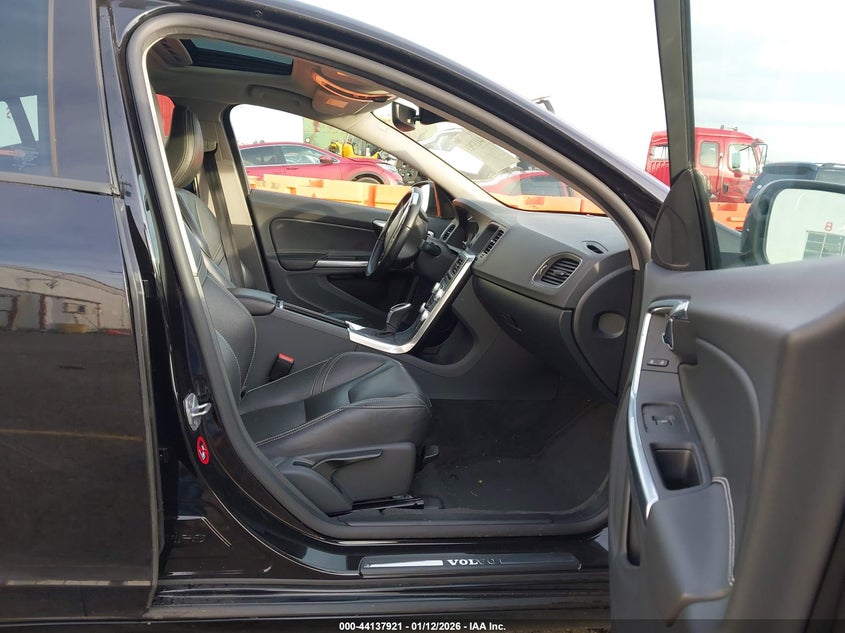 2017 Volvo S60 T5 Dynamic