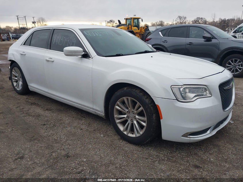 2016 Chrysler 300 Limited