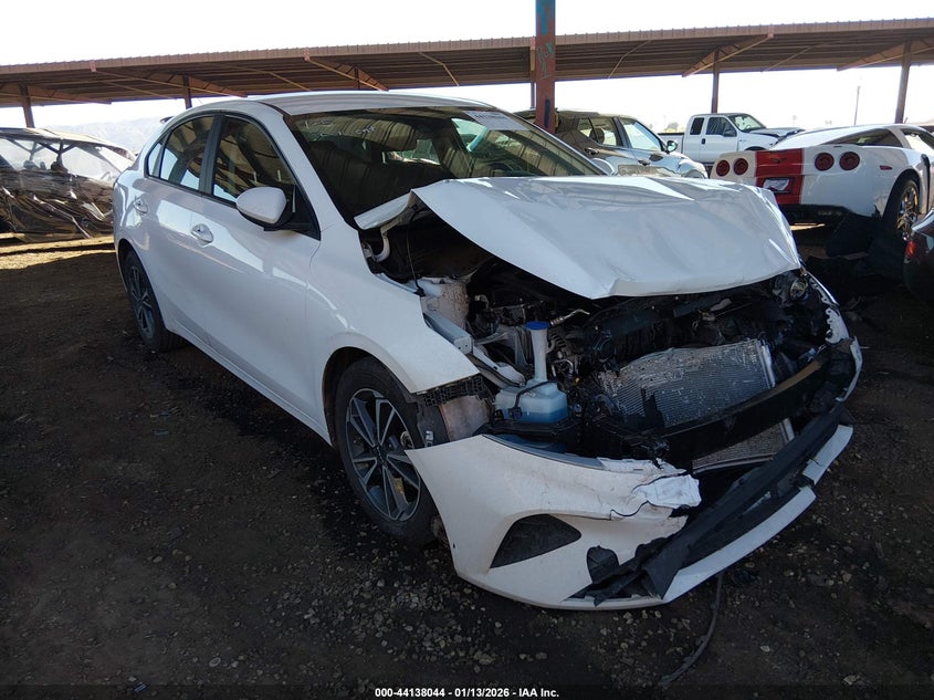 2022 KIA FORTE LXS