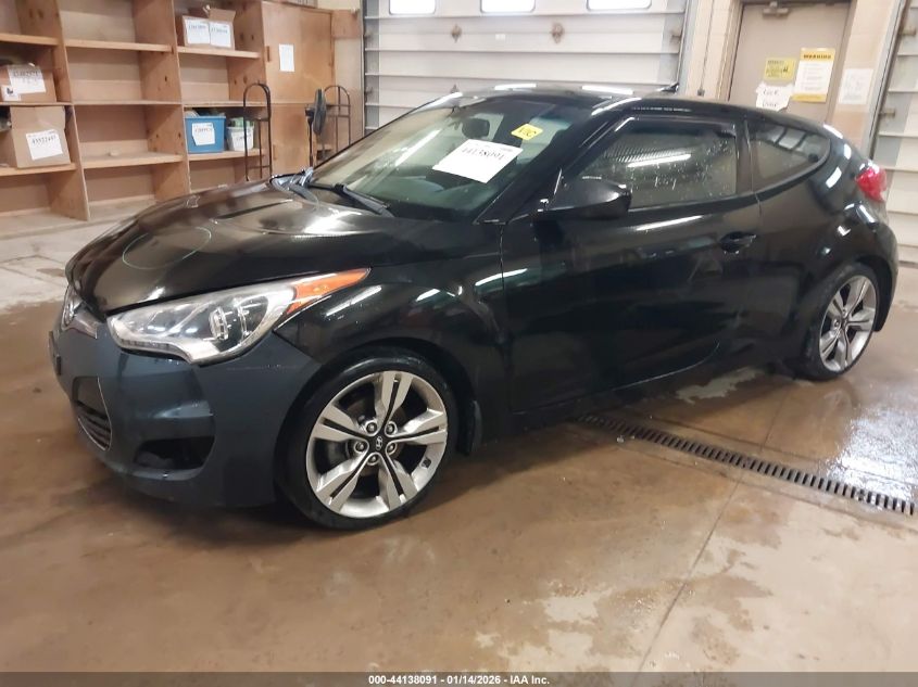 2013 Hyundai Veloster Base W/Black