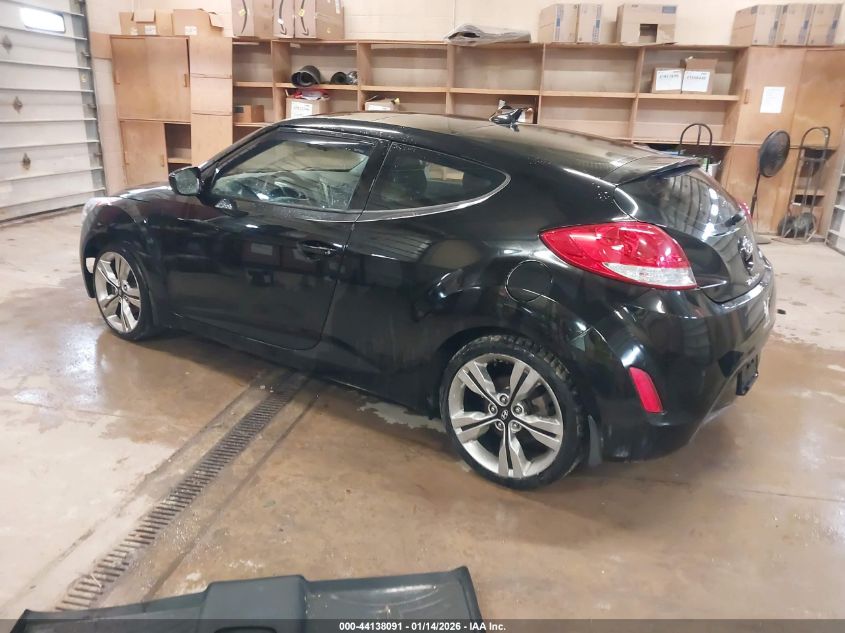 2013 Hyundai Veloster Base W/Black