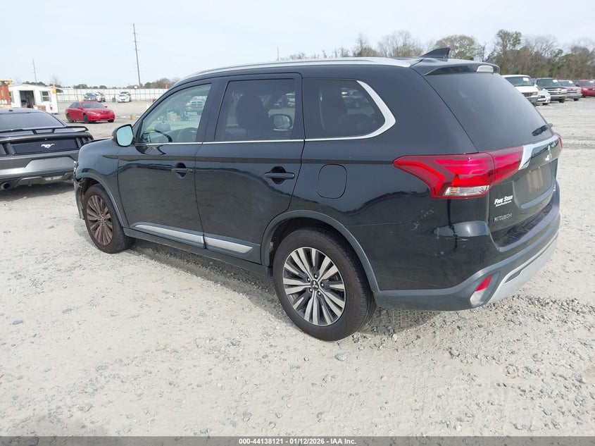 2019 Mitsubishi Outlander Sel