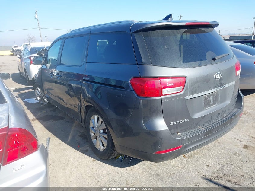 2017 Kia Sedona Lx