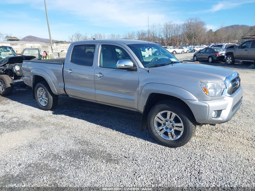 2015 Toyota Tacoma Base V6