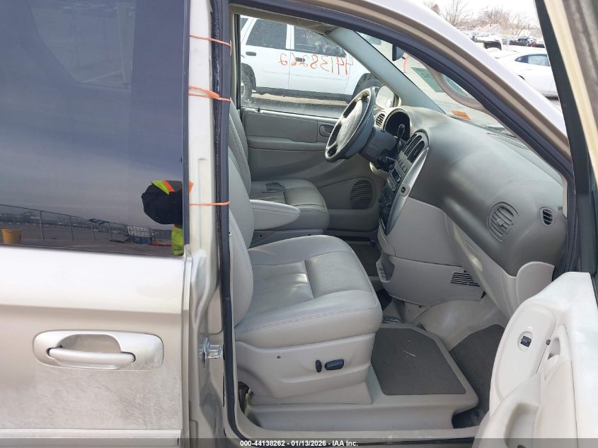 2007 Chrysler Town & Country Touring
