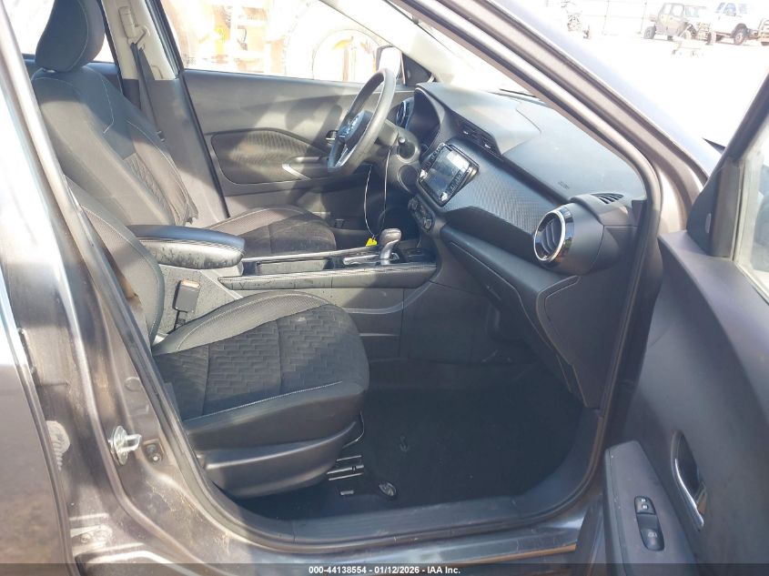 2021 Nissan Kicks Sv Xtronic Cvt