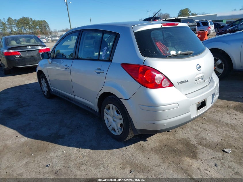 2011 Nissan Versa 1.8S