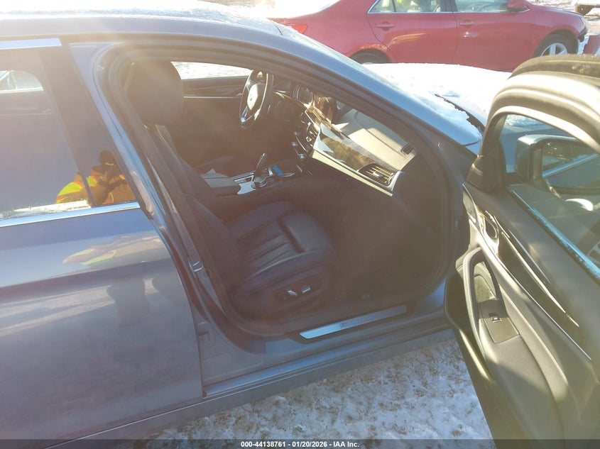 2019 BMW 530E xDrive Iperformance