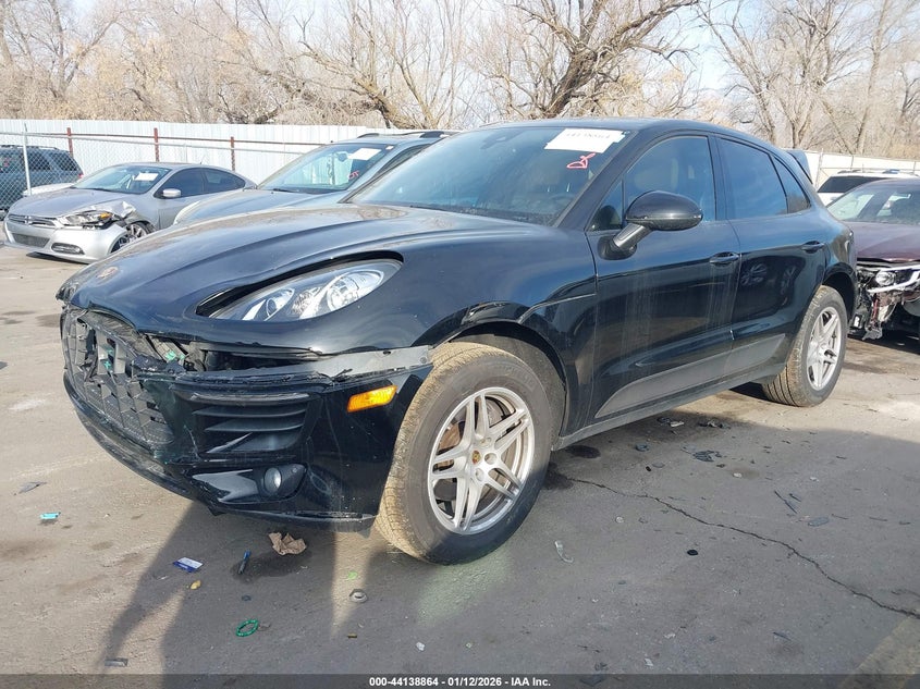 VIN WP1AA2A52JLB24650 2018 PORSCHE MACAN