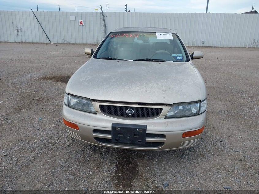 1995 Nissan Maxima Gle/Gxe/Se VIN: JN1CA21D8ST057493 Lot: 44139031