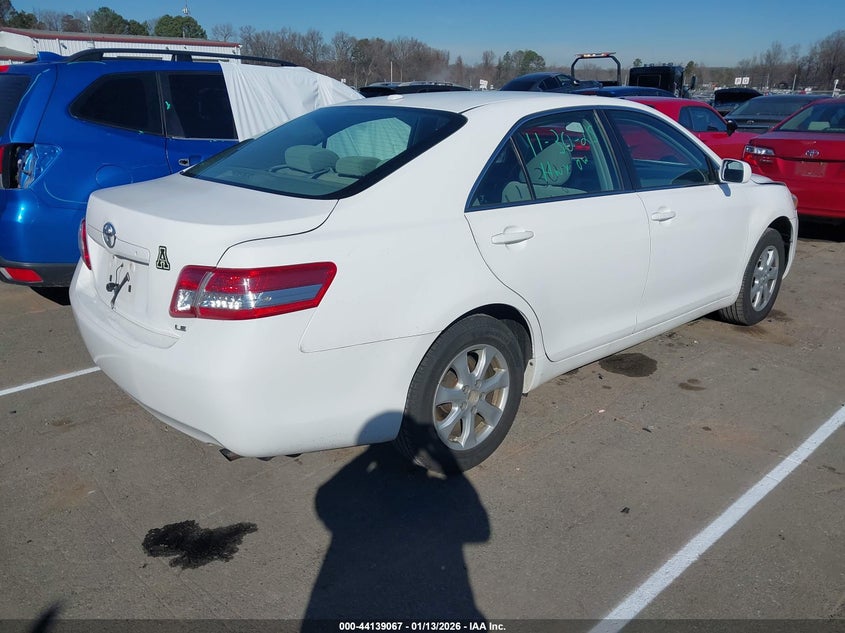 2011 Toyota Camry Le