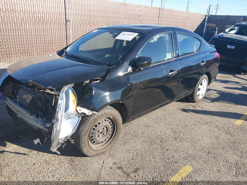 2019 Nissan Versa 1.6 S+