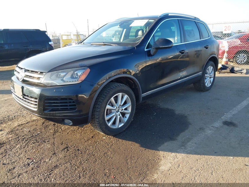 2014 Volkswagen Touareg 3.6L Sport