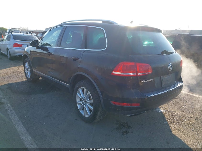 2014 Volkswagen Touareg 3.6L Sport