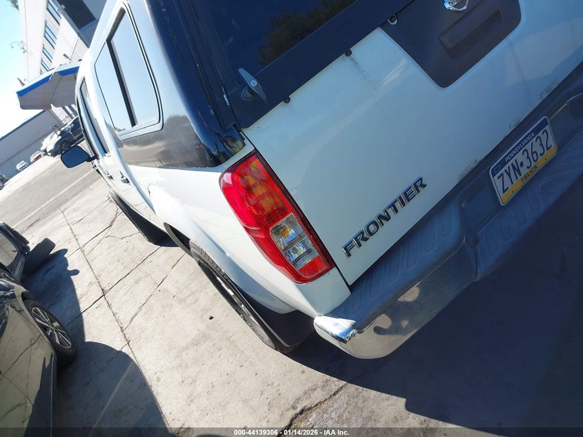 2018 Nissan Frontier Sv