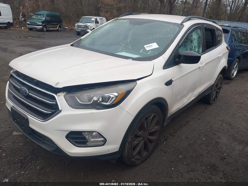 2017 FORD ESCAPE auction photo 2