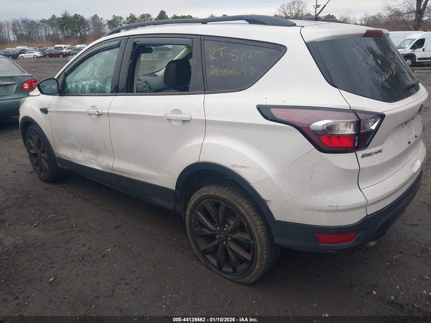 2017 FORD ESCAPE auction photo 3
