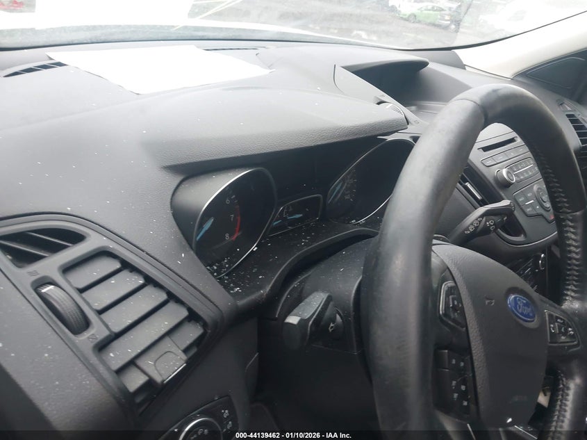 2017 FORD ESCAPE auction photo 7