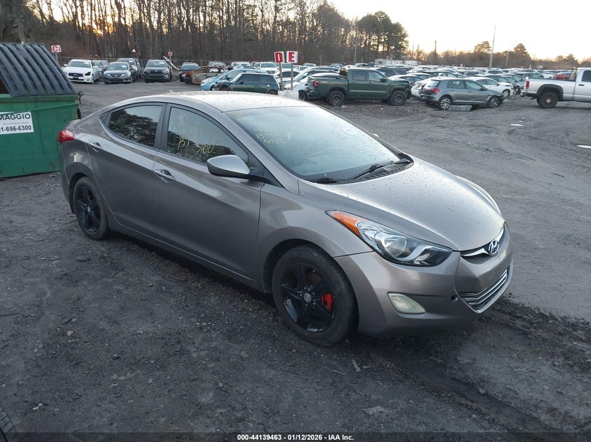 2013 Hyundai Elantra Gls