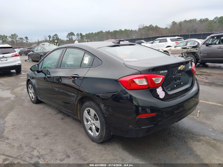 2018 Chevrolet Cruze Ls Auto