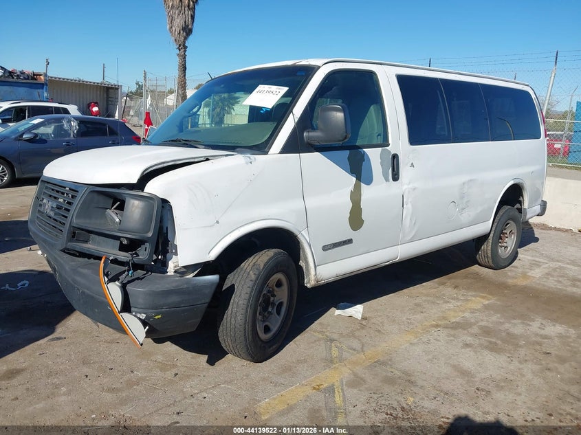 2005 GMC Savana Standard